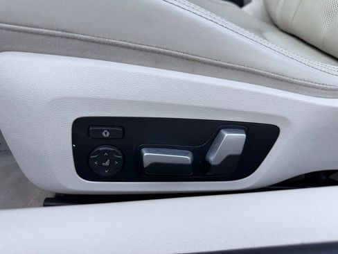 Used 2023 BMW 840i xDrive Coupe image 14