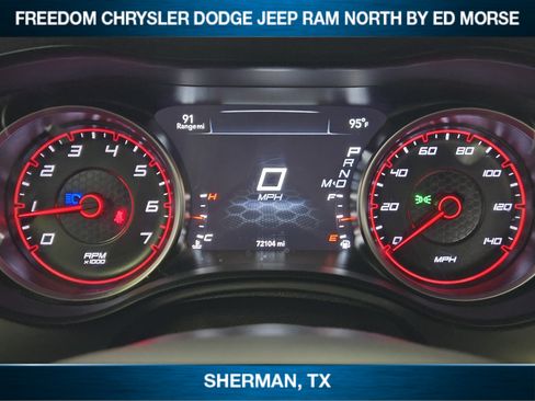 Used 2022 Dodge Charger GT AWD/4WD image 10