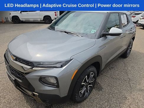 Used 2023 Chevrolet TrailBlazer ACTIV w/ Sun and Liftgate Package FWD image 7
