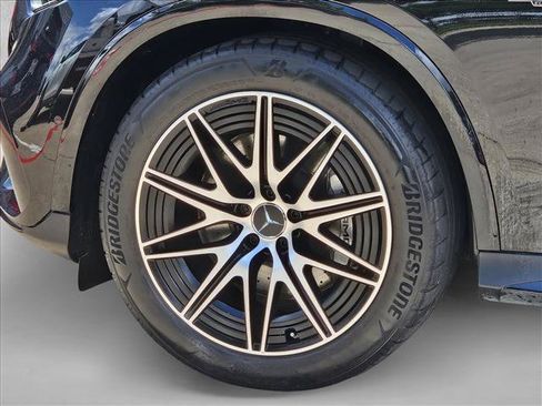 Used 2025 Mercedes-Benz GLC 43 AMG 4MATIC image 9