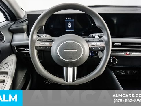 Used 2025 Hyundai Sonata SEL FWD image 24