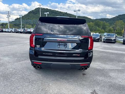 Used 2022 GMC Yukon AT4 AWD/4WD image 4