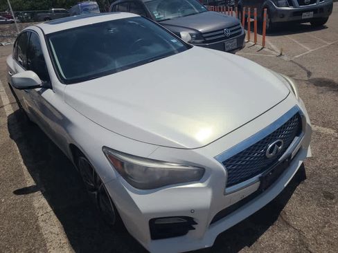Used 2014 INFINITI Q50 w/ Technology Package RWD image 5