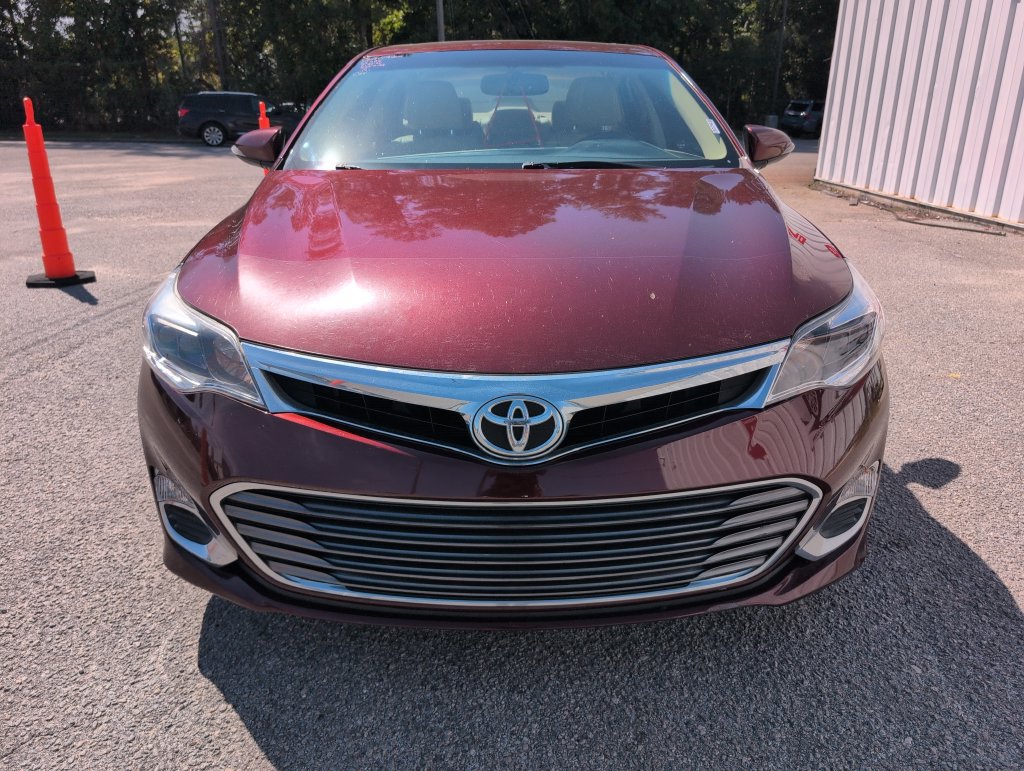 Used 2014 Toyota Avalon XLE Premium FWD image 3