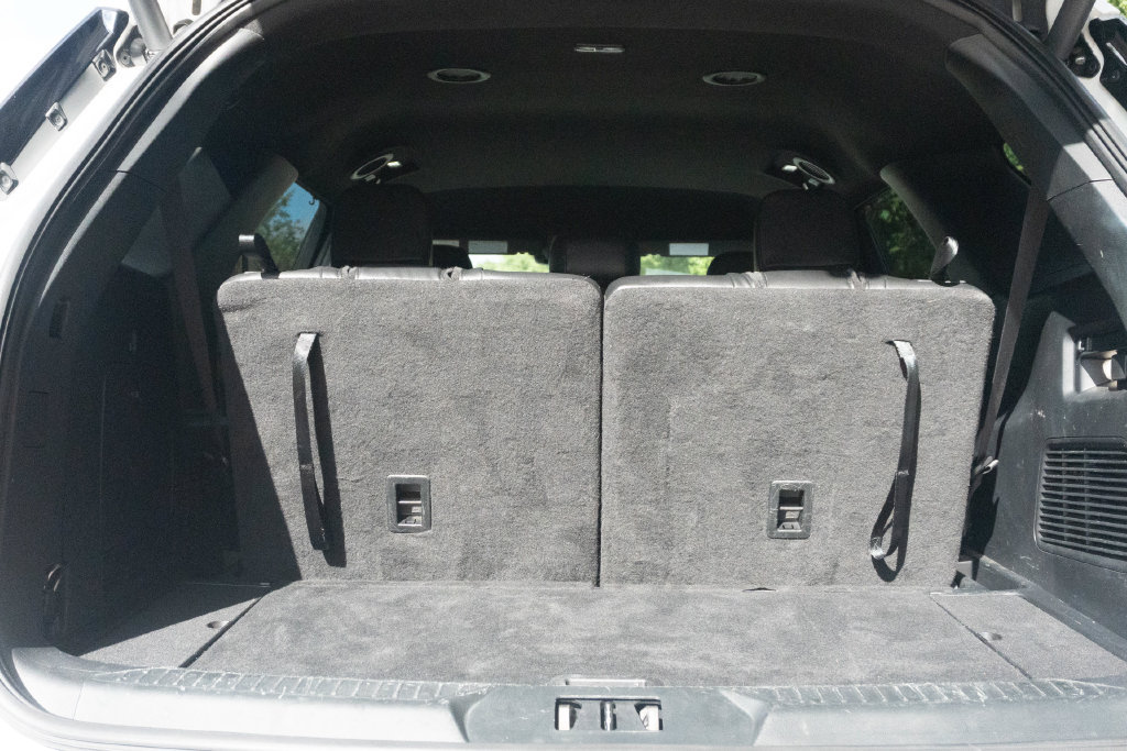 Used 2023 Ford Explorer ST RWD image 12
