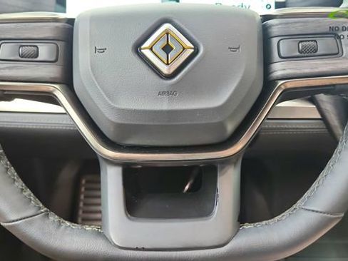 Used 2024 Rivian R1S Adventure AWD/4WD image 45