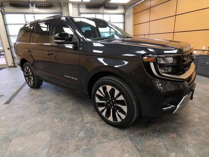 New 2025 Ford Expedition Platinum w/ Driver's Package