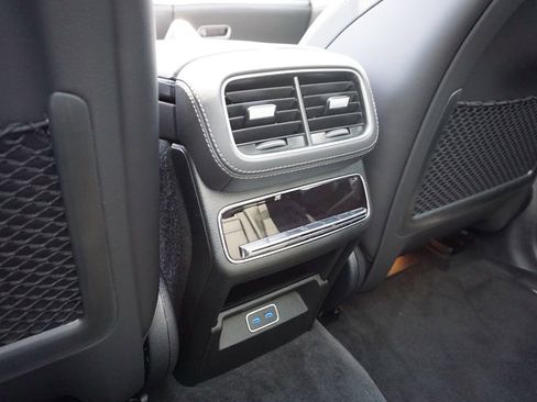 New 2026 Mercedes-Benz GLE 63 AMG S image 60