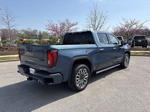 Used 2024 GMC Sierra 1500 Denali Ultimate image 8