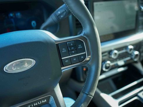 Used 2025 Ford F450 Platinum w/ Platinum Plus Package AWD/4WD image 39