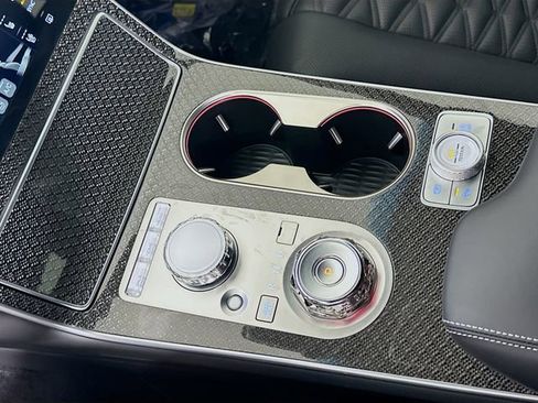 New 2026 Genesis GV80 3.5T e-SC image 15