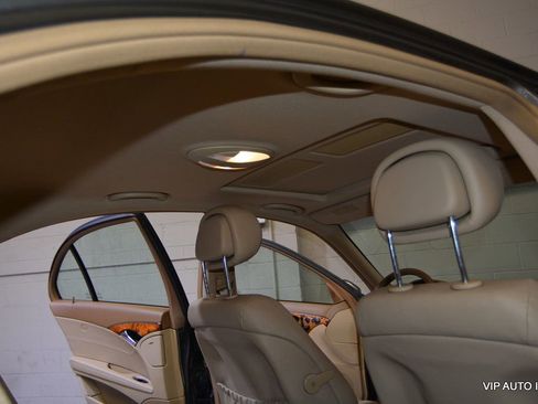 Used 2008 Mercedes-Benz E 320 BlueTEC Sedan image 15