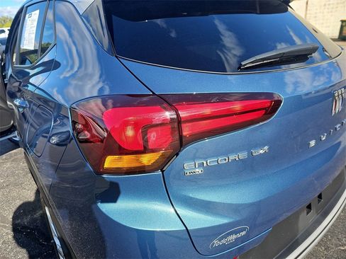 Certified 2024 Buick Encore GX Preferred w/ Comfort Package image 33