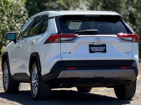 Used 2021 Toyota RAV4 Limited w/ Limited Grade Weather Package AWD/4WD image 5