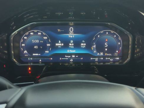Used 2024 Chevrolet Silverado 1500 LT AWD/4WD image 16