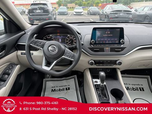 Certified 2019 Nissan Altima 2.5 S FWD image 32