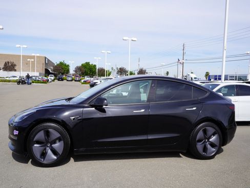 Used 2019 Tesla Model 3 Mid Range image 6