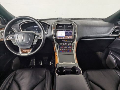 Used 2019 Lincoln Nautilus Reserve w/ Ultimate Package image 15