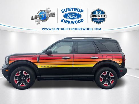 Used 2025 Ford Bronco Sport Free Wheeling w/ Convenience Package AWD/4WD image 2