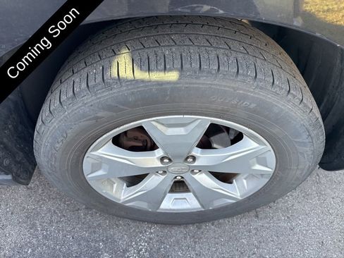 Used 2015 Subaru Forester 2.5i w/ Alloy Wheel Package AWD/4WD image 20