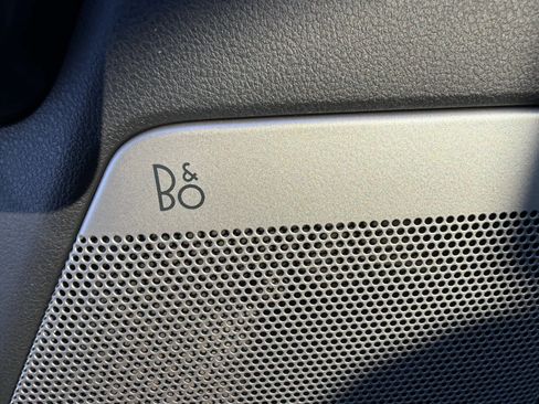 Used 2023 Ford F150 Lariat w/ Equipment Group 502A High image 25