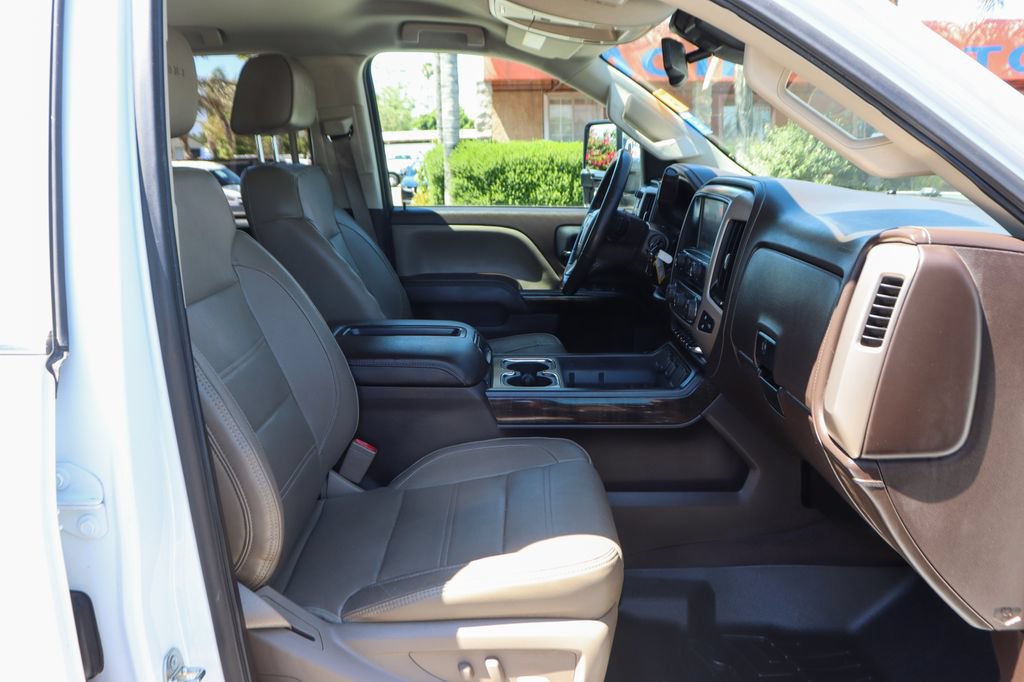 Used 2015 GMC Sierra 2500 Denali w/ Duramax Plus Package AWD/4WD image 42