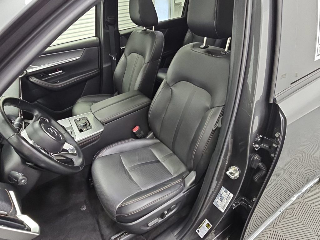 Used 2024 MAZDA CX-90 3.3 Turbo w/ Premium Package AWD/4WD image 28