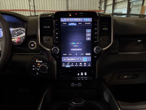 Used 2025 RAM 1500 Big Horn AWD/4WD image 28