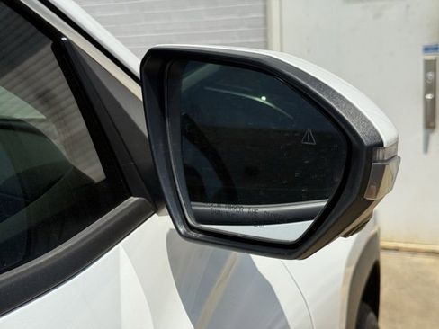 New 2025 Hyundai Tucson SE image 30