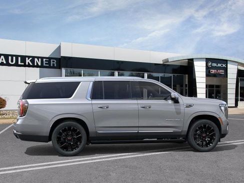 New 2026 GMC Yukon XL Denali w/ Sun & Power Step Package image 5