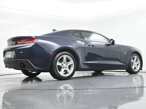 Used 2016 Chevrolet Camaro LT RWD image 50