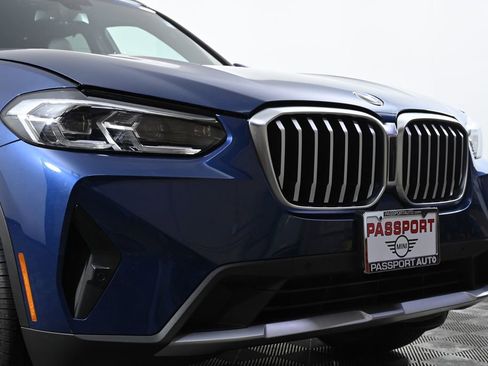 Used 2022 BMW X3 xDrive30i w/ Premium Package 2 image 5