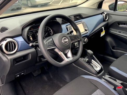 New 2025 Nissan Versa SV w/ Trunk Package image 9