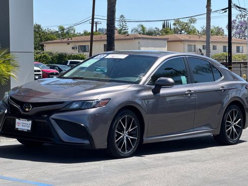 Certified 2022 Toyota Camry SE image 10