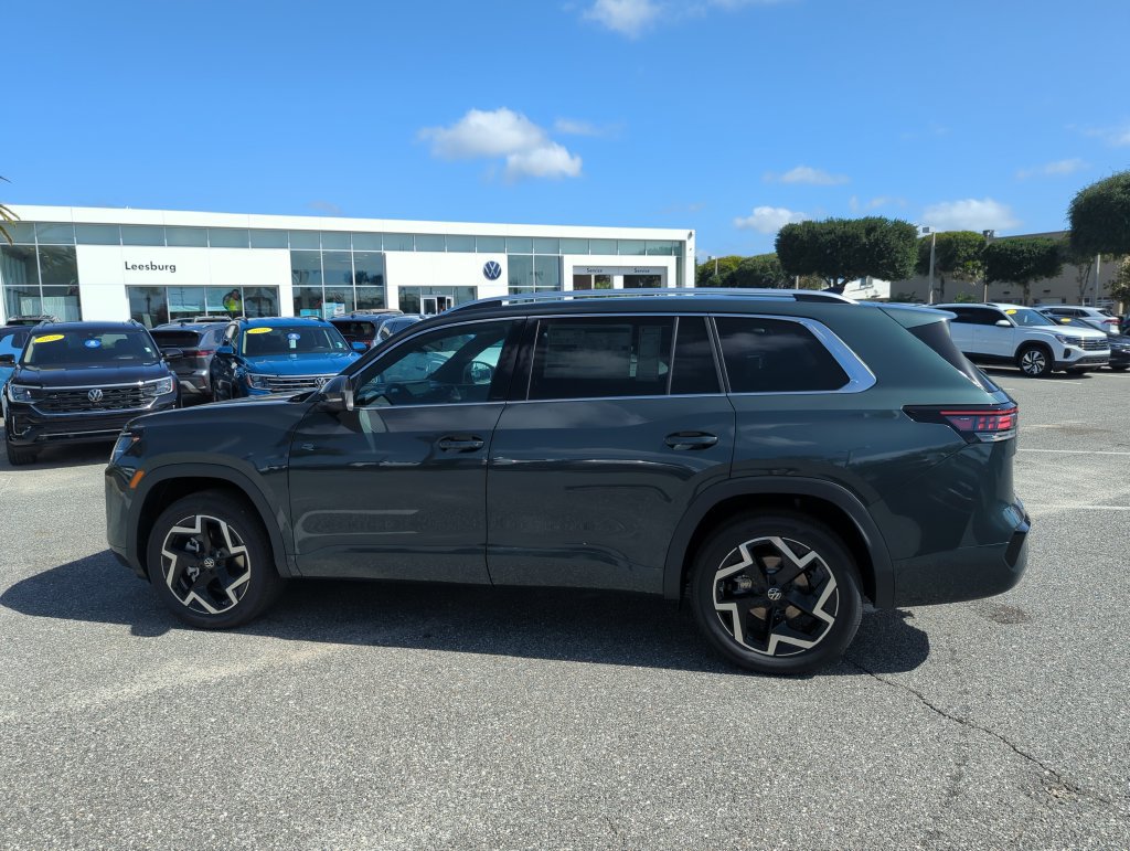 New 2027 Volkswagen Atlas SEL R-Line AWD/4WD image 10