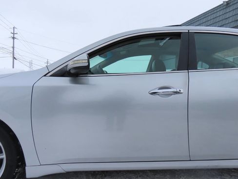 Used 2011 Nissan Maxima 3.5 SV w/ Monitor Pkg FWD image 27