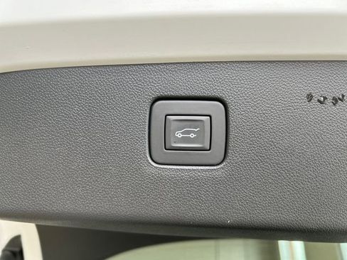 Used 2024 Buick Envista Preferred w/ Convenience I Package FWD image 15