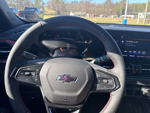 New 2026 Chevrolet TrailBlazer RS w/ Convenience Package AWD/4WD image 18
