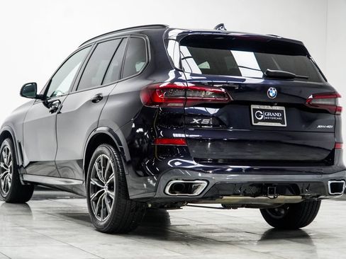 Used 2021 BMW X5 xDrive40i w/ M Sport Package AWD/4WD image 11