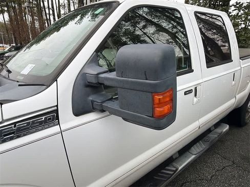 Used 2011 Ford F250 Lariat w/ Lariat Interior Pkg image 7