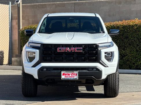 Used 2024 GMC Canyon Elevation w/ Convenience Package RWD image 9