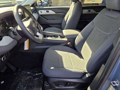New 2026 Ford Explorer Active AWD/4WD image 19