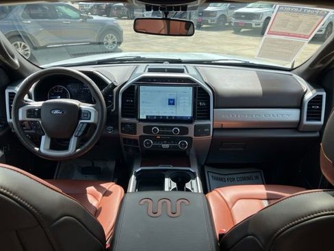 Used 2022 Ford F350 King Ranch w/ King Ranch Ultimate Package AWD/4WD image 18