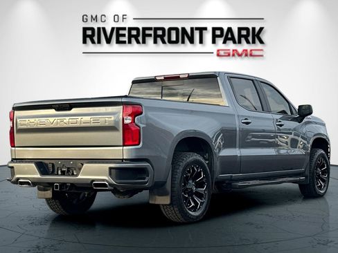 Used 2022 Chevrolet Silverado 1500 RST w/ Convenience Package II image 3