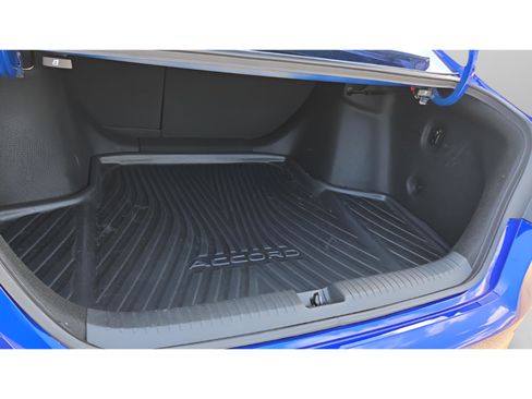 Used 2023 Honda Accord Sport image 18