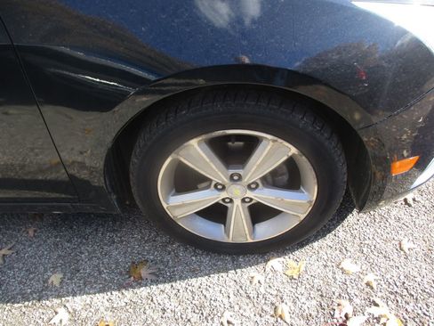 Used 2014 Chevrolet Cruze LT image 3