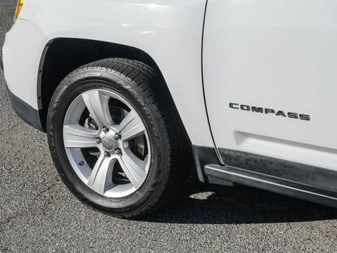 Used 2011 Jeep Compass 2WD image 10