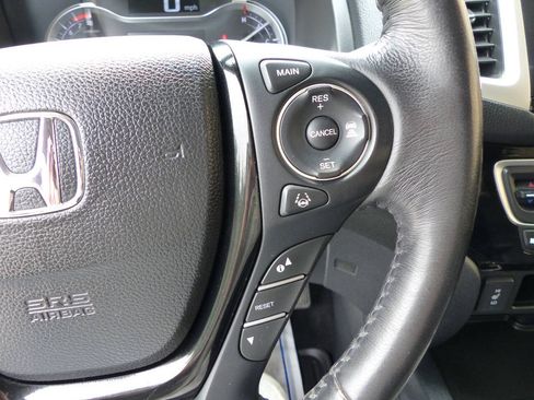 Used 2018 Honda Ridgeline RTL-E image 28