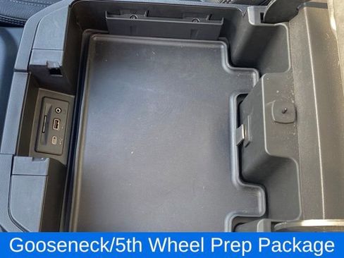 Used 2021 GMC Sierra 2500 Denali w/ Denali Black Diamond Edition image 15