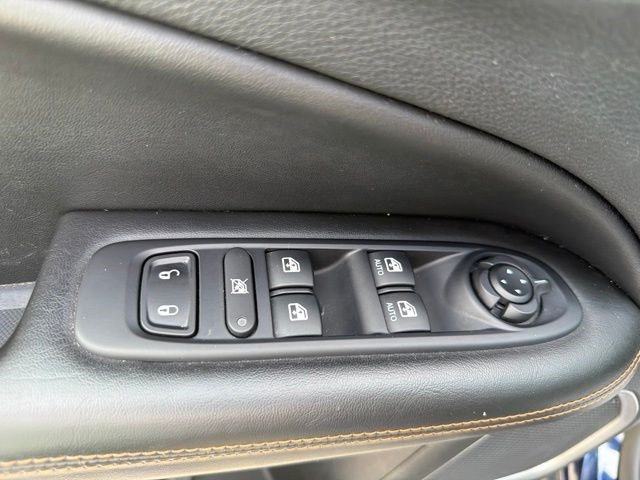 Used 2019 Jeep Compass Limited AWD/4WD image 13